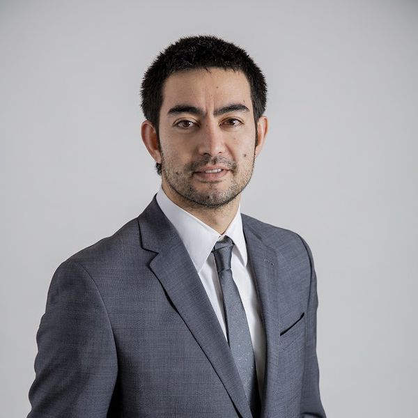 Marcelo Tanihara, Associate